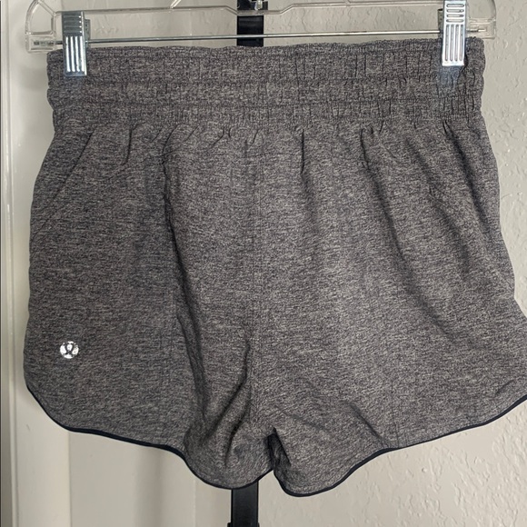 Lululemon athletica reversible running shorts 4 - Picture 5 of 9
